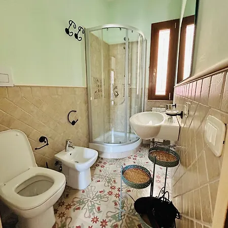 Apartment Flores *